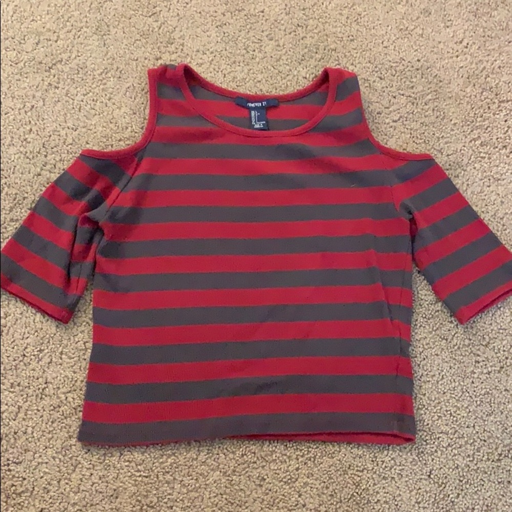 Cold shoulder crop sweater